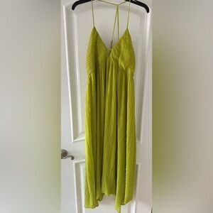 Elegant Lime Green Pleated Dress